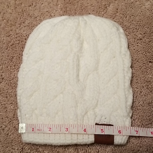 New ponytail beanie - Picture 8 of 8